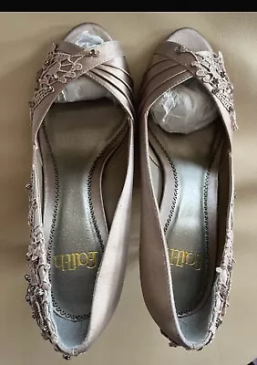 £9.99 • Buy Ladies High Heeled Shoes Size 4 From Designer Faith BOXED Taupe Beige