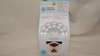 MARTHA STEWART Circle Edge Punch - DOTTED DIAMONDS - Box • $4.99