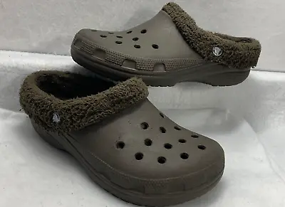 Crocs Unisex M 7 W 9 Mammoth Lined Brown Perforated Slip On Casual Clog Shoes • $18.75