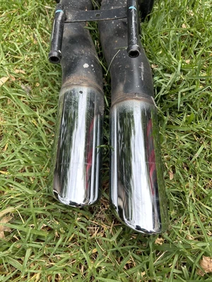 $250 • Buy HSV MONARO CV8 SERIES II 255kW GENUINE STAINLESS CENTRE AND REAR MUFFLER