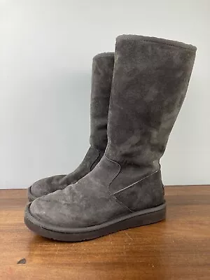 UGG Alber Women’s Chocolate Brown Sheepskin Suede Side Zip Boots 1016592 Size 8 • $35