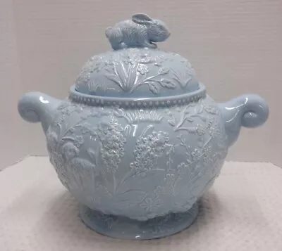 Kate Williams Global Design Covered Soup Tureen Blue Spring Blossom BUNNY RABBIT • $59.99