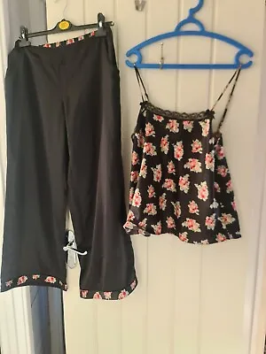 Stunning Black/flowered Pyjamas Size 14 From La Senza • £2.99