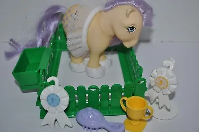 Vintage My Little Pony Show Stable Accessories & Lemon Drop 1982 *FLAW* • $24.78