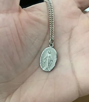 Vintage Sterling Silver Medal Mary Conceived Without Sin Pendant & 18” Chain • $24.99