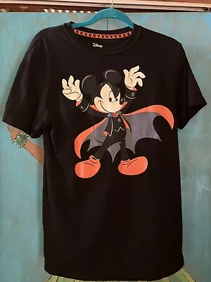 Disney Mickey Mouse Glow In The Dark Halloween T-shirt Size Medium Black • $15