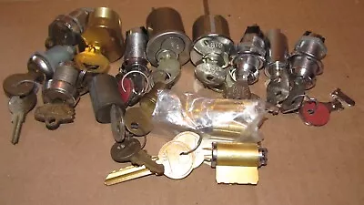 Mixed Lot Of Locks With Keys (2) Yale Vending Cabinet Lock Locksport Locksmith • $39.99