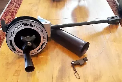 Walker Manual Downrigger Rod Holder  • $79.95
