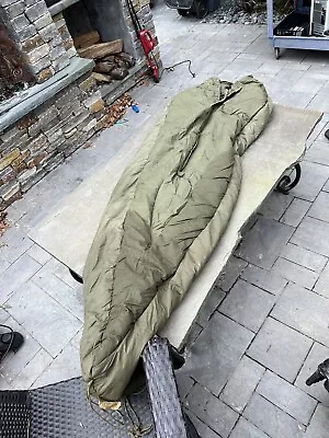 U.S Military Army Extreme Cold Weather Sleeping Bag Waterfowl 95 Percent • $65