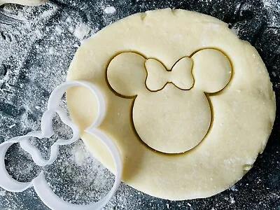 £3.70 • Buy Minnie Mouse Cookie Cutter  Biscuit, Pastry, Fondant Cutter, Cake Decoration