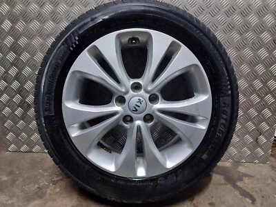 £99.99 • Buy Kia Soul Ps Mk2 17  Inch Alloy Wheel With Tyre 215/55z/r17 Et44 6.5j 52910-b2200
