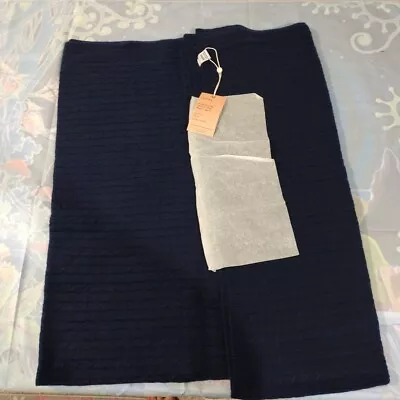 Cable Knit Cashmere Throw Blanket Quince Navy Color One Size 60 X 50  • £84.54