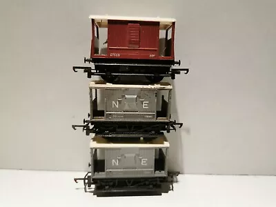 Hornby/Triang OO Gauge Brake Wagons • £10