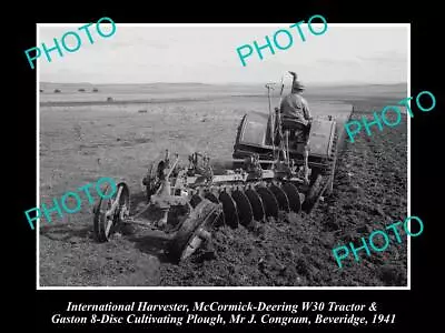 OLD HISTORIC PHOTO OF INTERNATIONAL HARVESTER McCORMICK DEERING W30 TRACTOR 1941 • $6.41