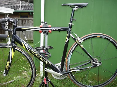 $500 • Buy Giant OCR Compact Road Bike - Team Once