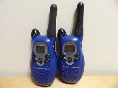 Motorola Talkabout T5400 Two Way Radios. 2 Walkie-talkies 14 Channel Blue Tested • $21.75