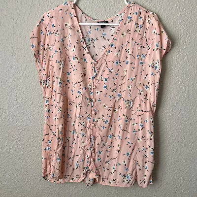 Torrid Womens Fit And Flare Challis Button Front Pink Floral Top Blouse Size 0 • $15.60