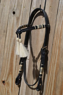 $125.10 • Buy Jose Ortiz Black Futurity Brow Headstall Natural/Black Rawhide White HH Tassels