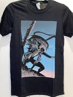 Alien Xenomorph T-Shirt Tee Mens Retro Movies Size Large (L) New Horror Movie • $39.99