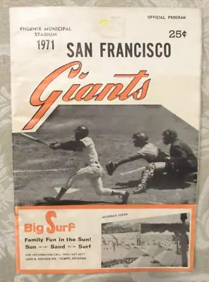1971 San Francisco Giants Official Program - Phoenix - Willie Mays Batting Cover • $49.99