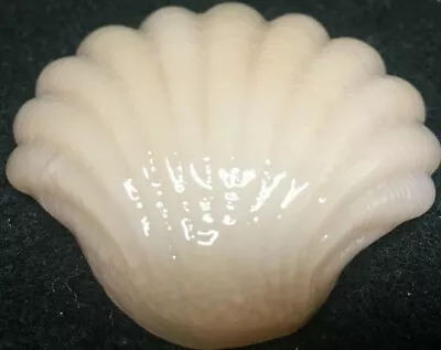 Solid Pink Milk Crown Tuscan Glass Clam Ocean Sea Shell Animal Paperweight Crab  • $0.99