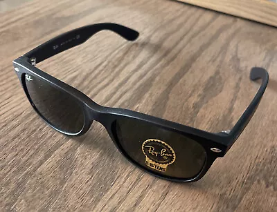 Ray-Ban New Wayfarer Sunglasses Rubber Black W/ G-15 Green Lenses RB2132 622 55 • $92.99