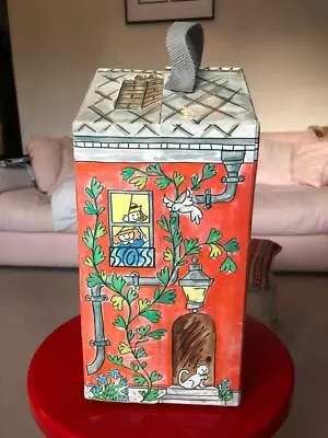 £50 • Buy Madeline & Friends Doll House 1999 Edition
