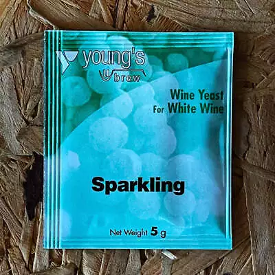 Sparkling Wine & Champagne Yeast - 5g - Youngs • £2.13