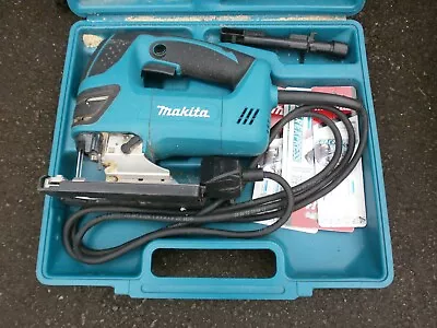 A Makita 4350CT Jig SAW 220-240V • £50