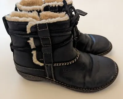 UGG Women’s Cove Black Leather Shearling Lined Winter Bootie Size US 7  • $32.50