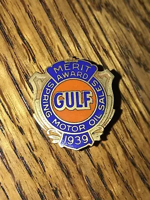 Vintage Enamel Gulf Gasoline 1939 Service Pin Advertising Motor Oil Spring Sale  • $35.99