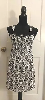 Laura Ashley Women's S Small Babydoll Nightie Nightgown Lingerie Black & White • $9.90
