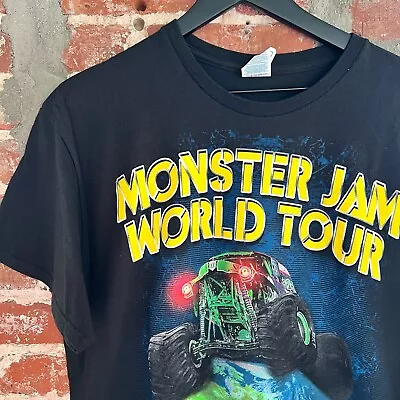 2019 Monster Jam World Tour Trucks Grave Digger Men's Black T-Shirt L • $17.99