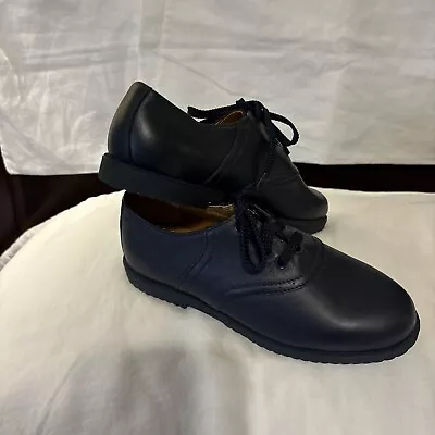 Willits Navy School Saddle Shoes US  Womens 5 1/2 • $32