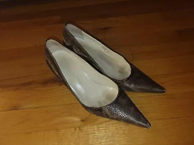 Quite Used Worn Vicini Olive Snakeskin Pointy Toe Kitten Heel Court Shoes Sz 38 • $50