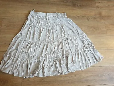 £1.50 • Buy Stunning Size 20 Bonmarche Beige And White Polka Dot Crinkle Fabric Skirt