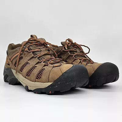 Keen Shoes Mens 9 Brown Voyageur Leather Vented Low Top Hiking Boot • $39.99