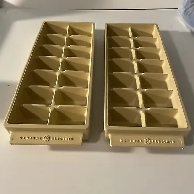 Vintage Pair General Electric Ice Trays Stackable Harvest Gold GE • $24.95