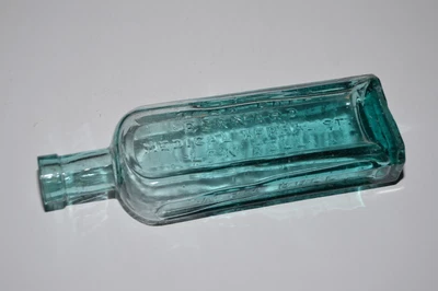 £2.99 • Buy BERNARD Medical Herbalist LOW FELL C1900 Medicine Bottle GATESHEAD Mint