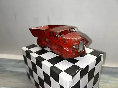 1940s Wyandotte Red Dump Truck Vintage Streamline Design Toy Car Pressed Steel  • $10