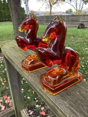 Vintage L.E. Smith Rearing Horse Glass Bookends Pair Red/Amberina • $125