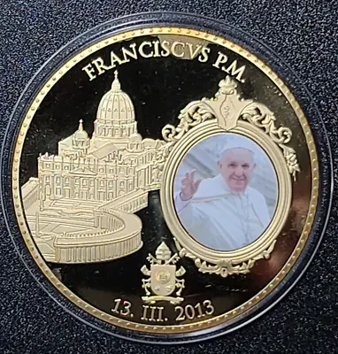 POPE FRANCIS CATHOLIC VATICAN GOLD PLATED MEDAL - LARGE 70mm • $4.99