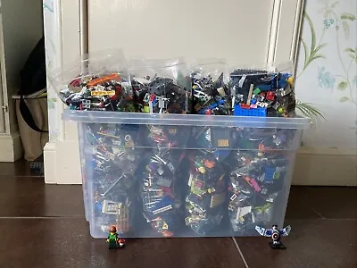 £15 • Buy 1kg Random Lego Bags Includes 2 Or More Mini Figures And A-lot Of Accessories