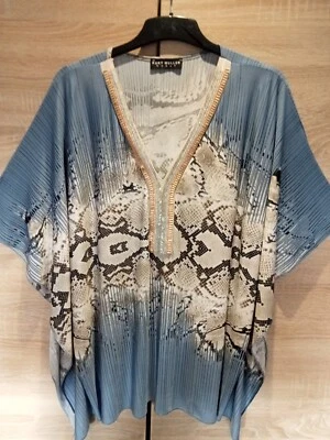 £8.50 • Buy Kurt Muller Batwing Snakeskin Print V Neck Blouse Size 22. VGC