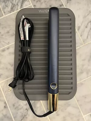 T3 1 Inch Midnight Blue Straightener  • $18