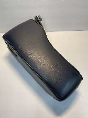 Mercedes Benz W123 240D Front Driver Seat Blue MB-text Armrest • $100