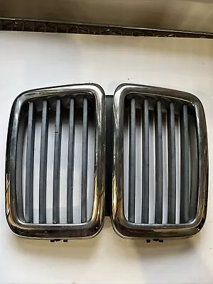 82-88 BMW OEM E28 5 SERIES 528 Center Kidney Grille Trim LM46 • $49.99