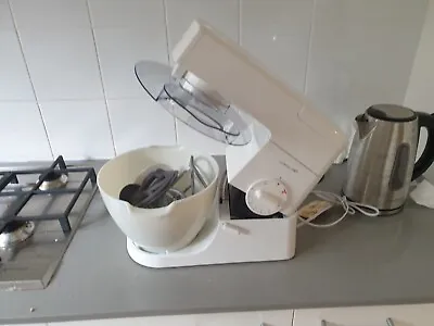 Kenwood Chef KM330 Series Stand Mixer 800W With Accessories  Good Condition • $199.99