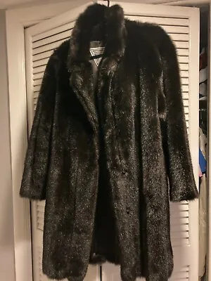 Vintage Women's  J. Percy For Marvin Richards Faux Fur Coat Size Medium Black • $85