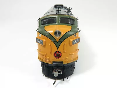 Rapido 222547 HO Scale VIA Rail (Early) FP7 Locomotive #1418 • $329.95